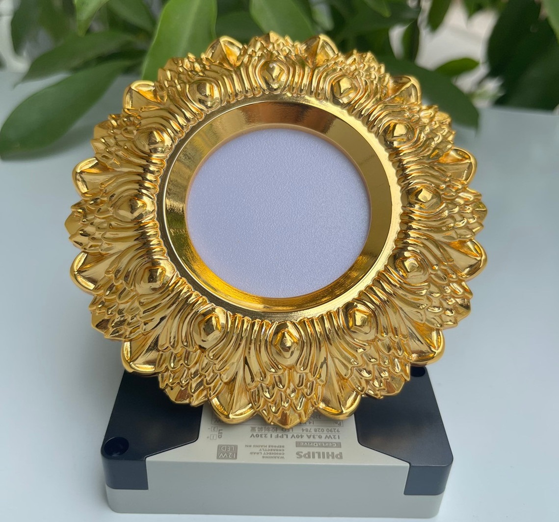 Đèn âm trần đồng hoa văn lá cây mạ vàng công nghiệp AD-15 1 Đèn âm trần đồng hoa văn lá cây mạ vàng công nghiệp AD-15